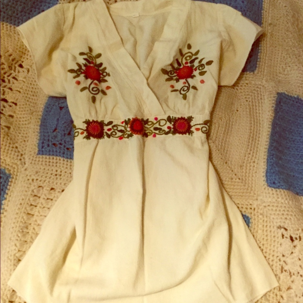 Guatemalan embroidered shirt size M